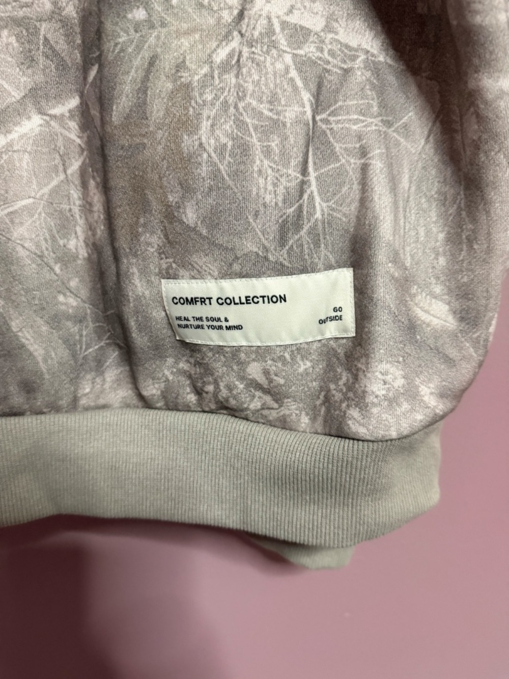 Comfrt Woodland Camo Crew – 2XL - Picture 2 of 4